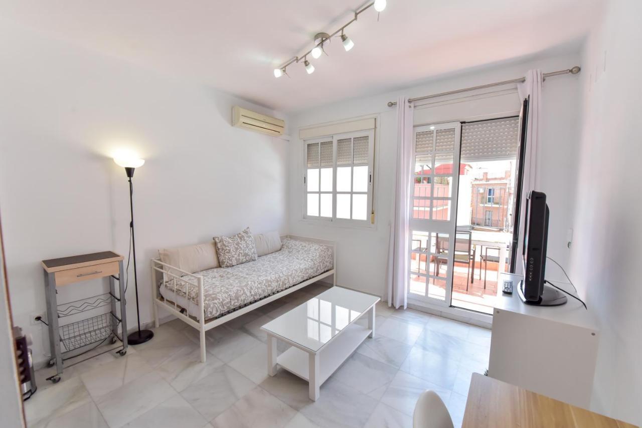 Alohamundi Pureza II Apartment เซบีญา ภายนอก รูปภาพ